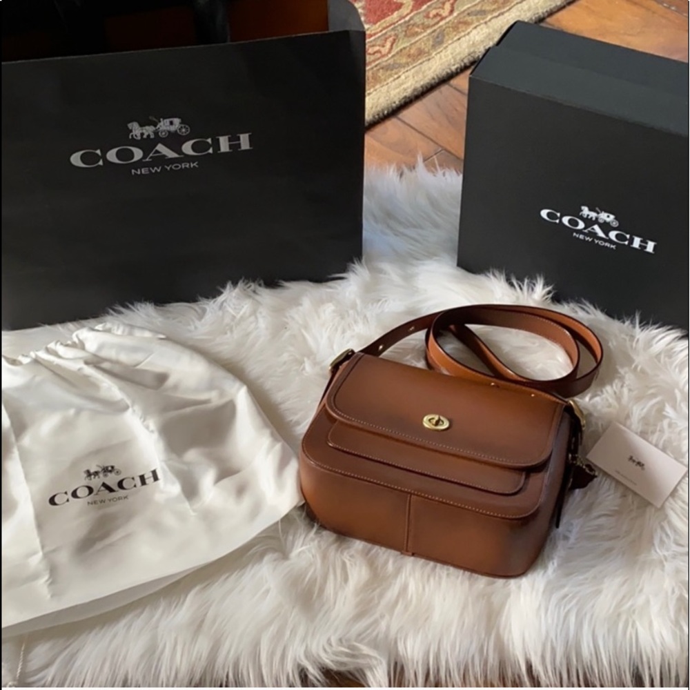Brown Coach Shoulder Purse - Picture 6 of 11